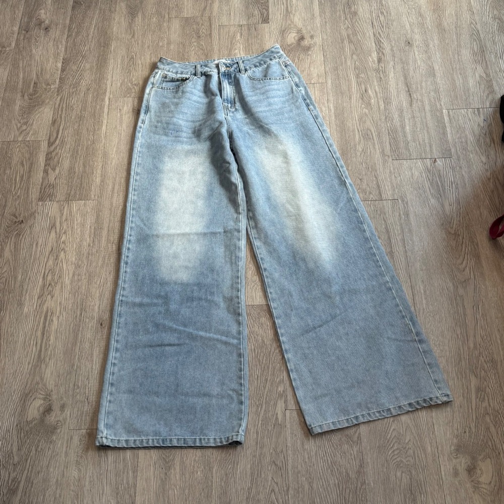 Crescent Light Wash Wide Leg High Waisted Denim Jeans Womens Size L